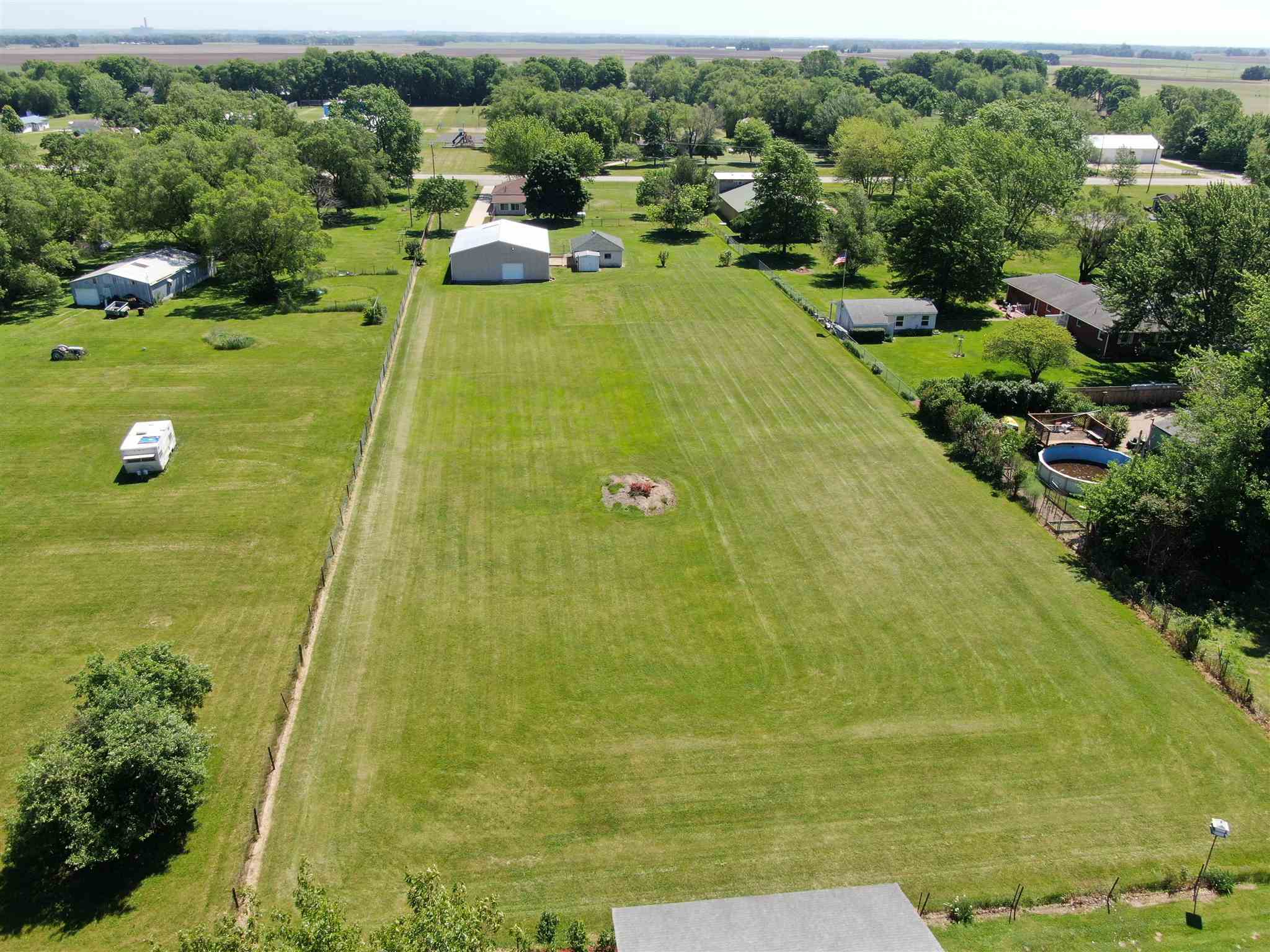 13579 North Manito Road Manito, IL 61546 - Photo 7 of 49 Gallery Image 7