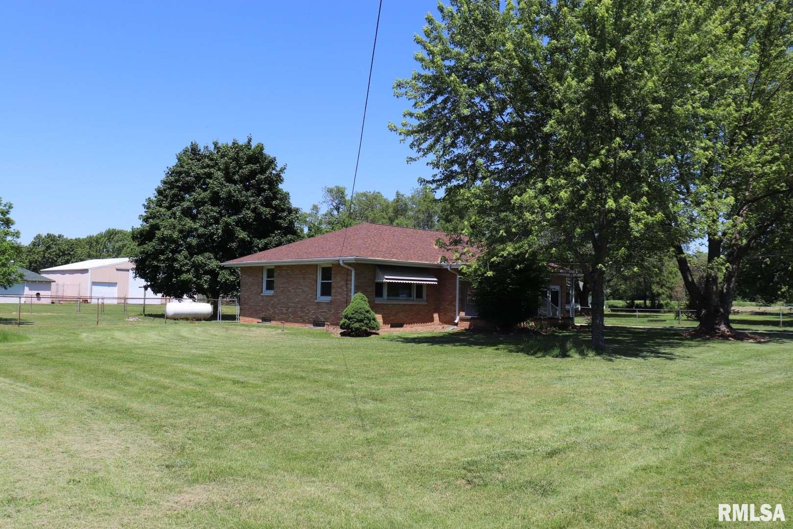13579 North Manito Road Manito, IL 61546 - Photo 10 of 49 Gallery Image 10