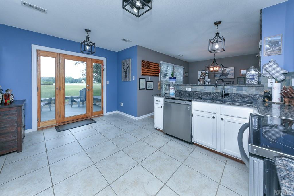 135 Green View Road Moyock, NC 27958 - Photo 4 of 45