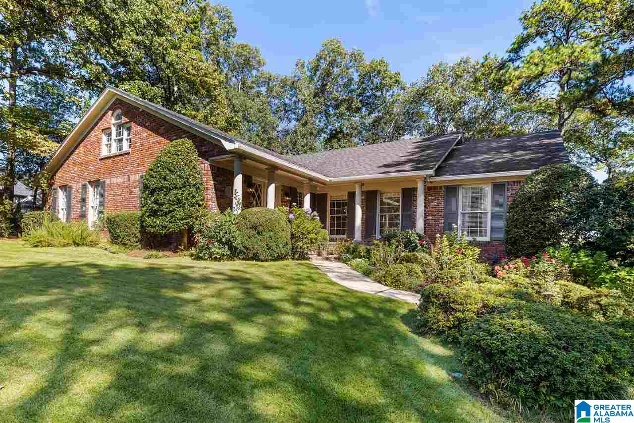 1315 Wickford Road Birmingham, AL 35216 - Photo 1 of 43