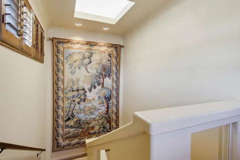 a view of utility room