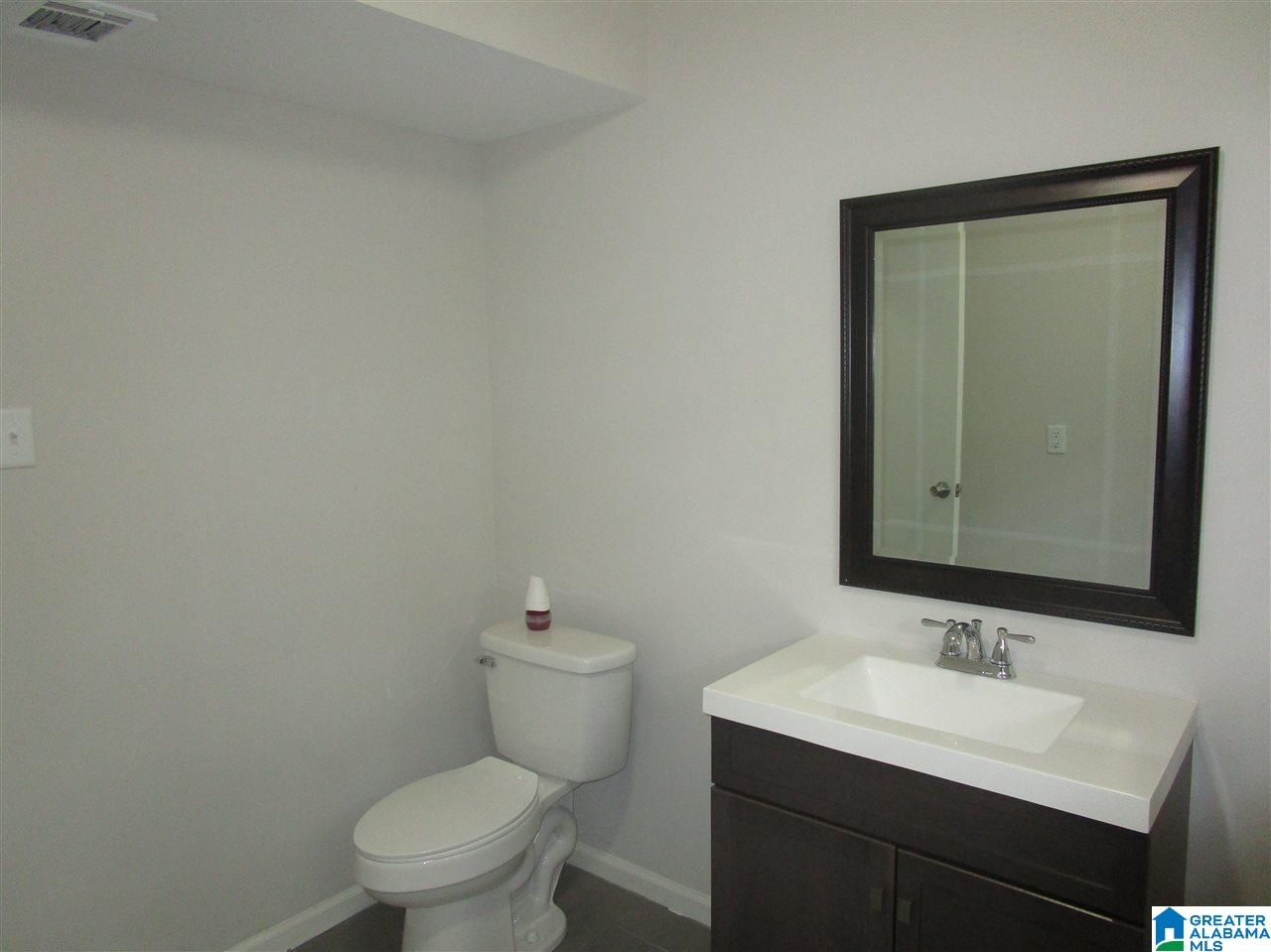 1807 Hillcrest Road Northeast Center Point, AL 35215 - Photo 16 of 26