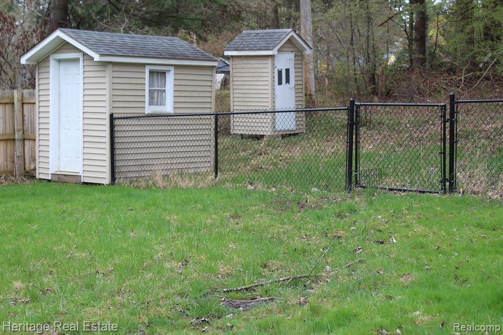 7214 County Farm Road Lexington, MI 48450 - Photo 7 of 23