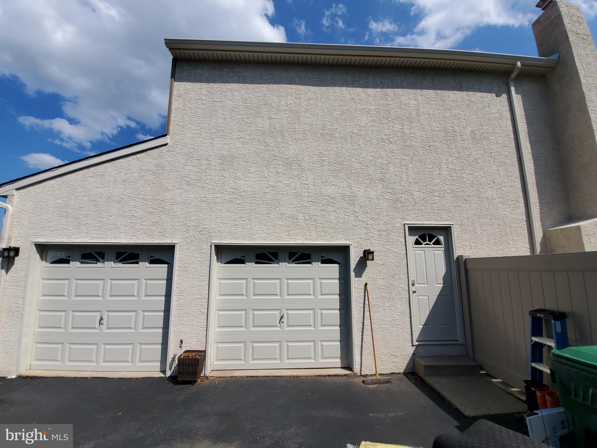 749 Cliff Road Bensalem, PA 19020 - Photo 4 of 48 Gallery Image 4