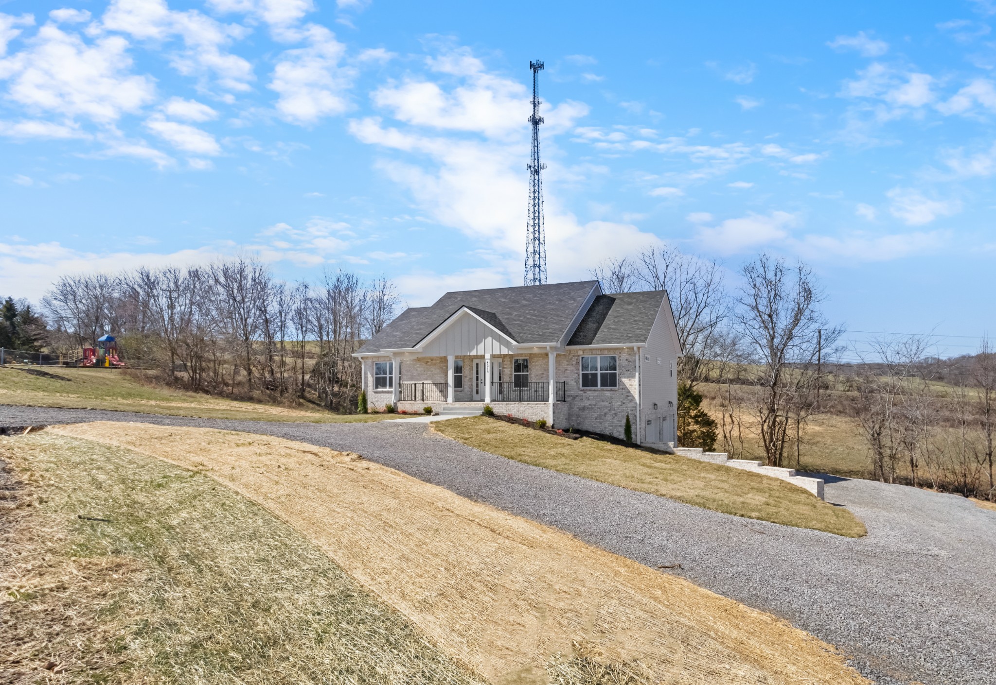 4218 Lone Oak Station Road Cunningham, TN 37052 - Photo 3 of 42 Gallery Image 3