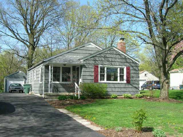 218 Chase Road Columbus, OH 43214 - Photo 1 of 4 Gallery Image 1