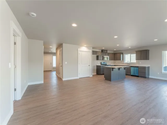 $514,900 | 2368 2nd Street Southeast, East Wenatchee, WA 98802