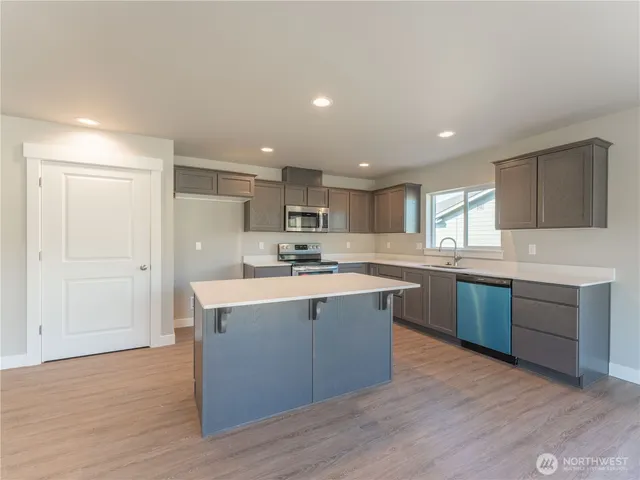 $514,900 | 2368 2nd Street Southeast, East Wenatchee, WA 98802