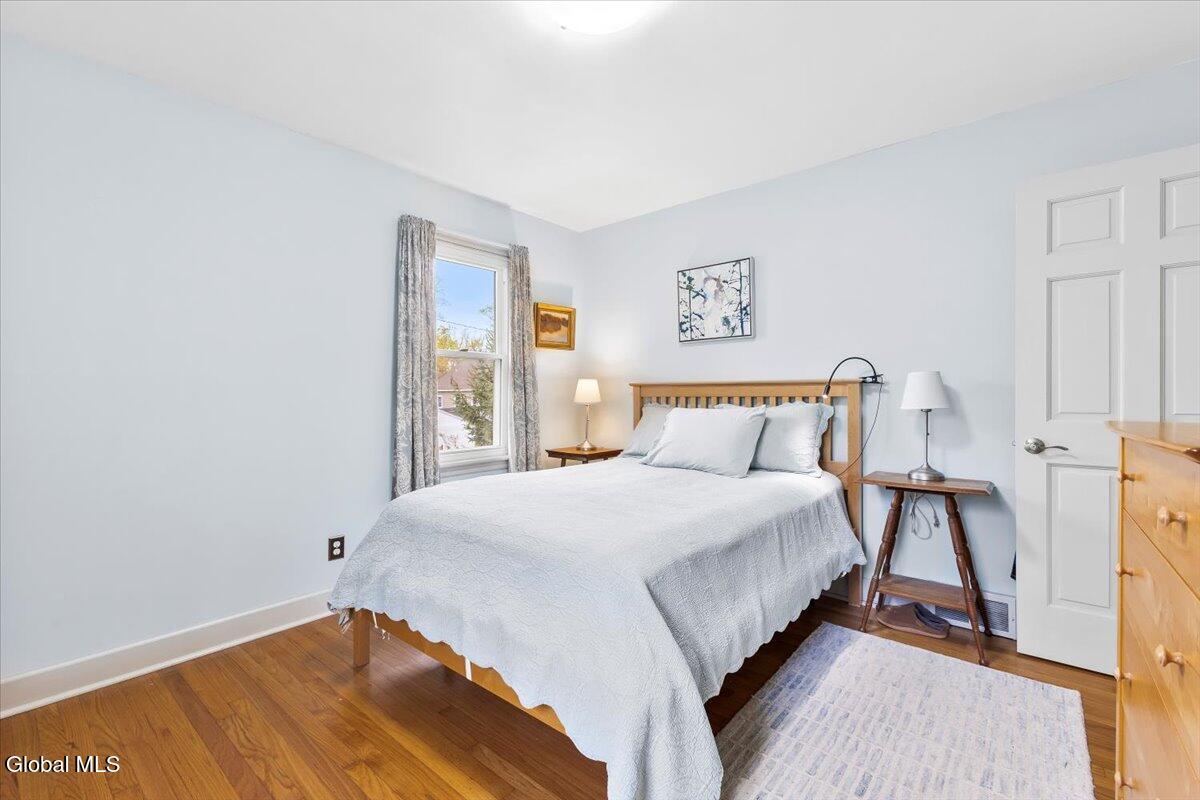 2023 Mc Clellan Street Schenectady, NY 12308 - Photo 14 of 33 11-IMG_7708