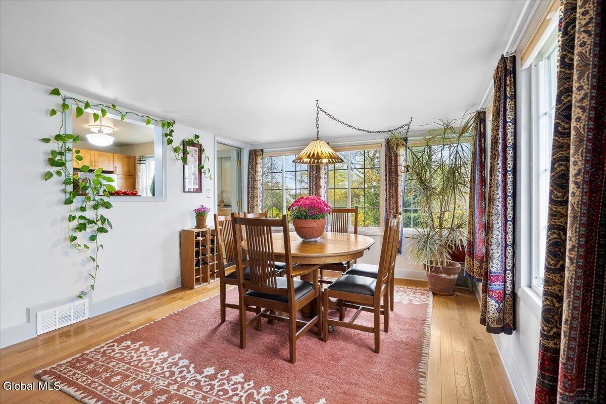 2023 Mc Clellan Street Schenectady, NY 12308 - Photo 7 of 33 22-IMG_7968