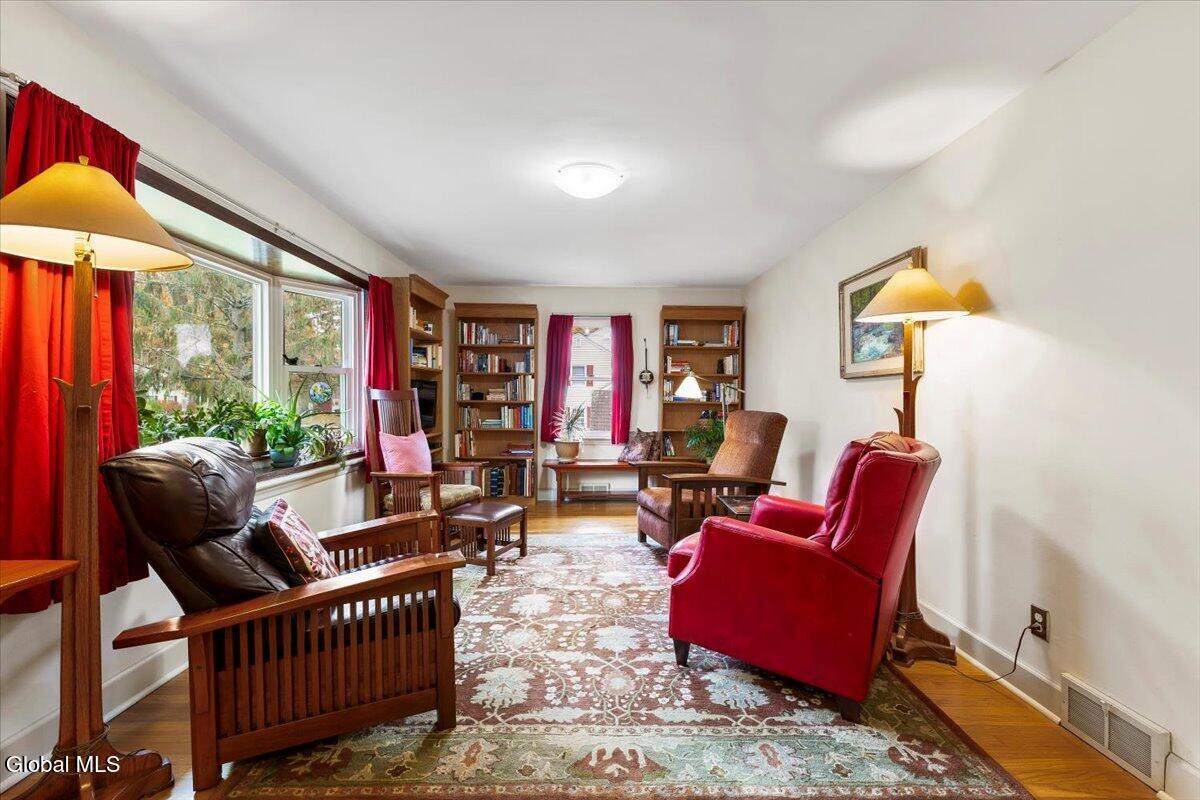 2023 Mc Clellan Street Schenectady, NY 12308 - Photo 10 of 33 17-IMG_7822