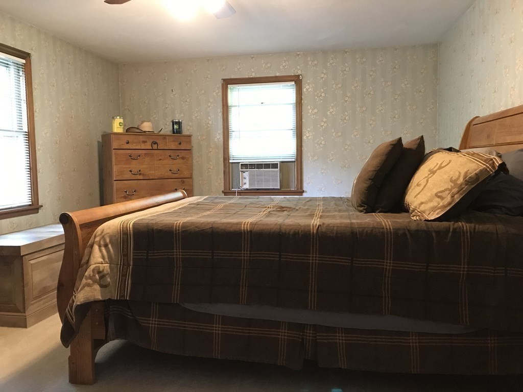 729 Podunk Road East Brookfield, MA 01515 - Photo 29 of 42