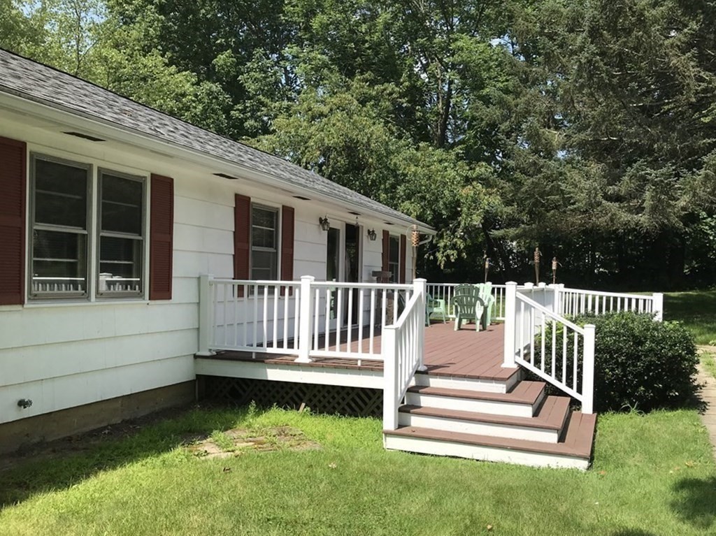 729 Podunk Road East Brookfield, MA 01515 - Photo 6 of 42
