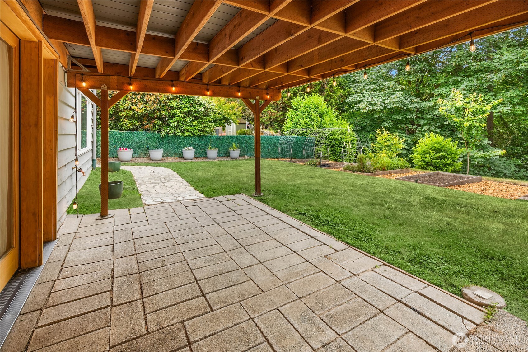 217 Northwest 6th Street Renton, WA 98057 - Photo 33 of 39