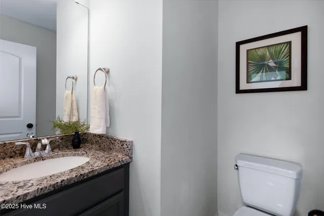 $435,000 | 107 Peletier Shores Drive, Peletier, NC 28584