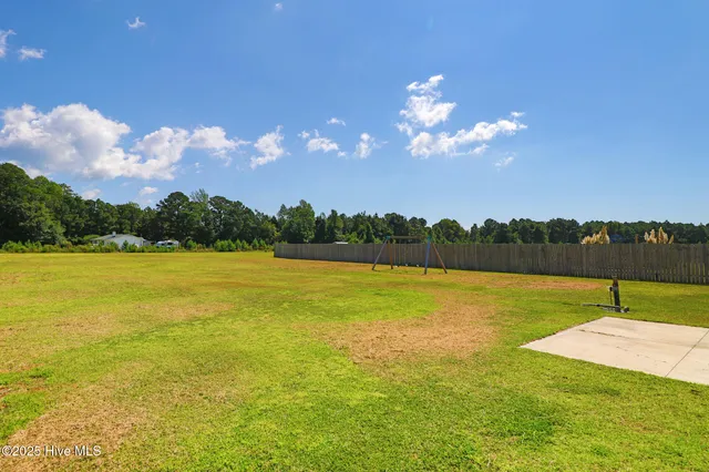 $435,000 | 107 Peletier Shores Drive, Peletier, NC 28584