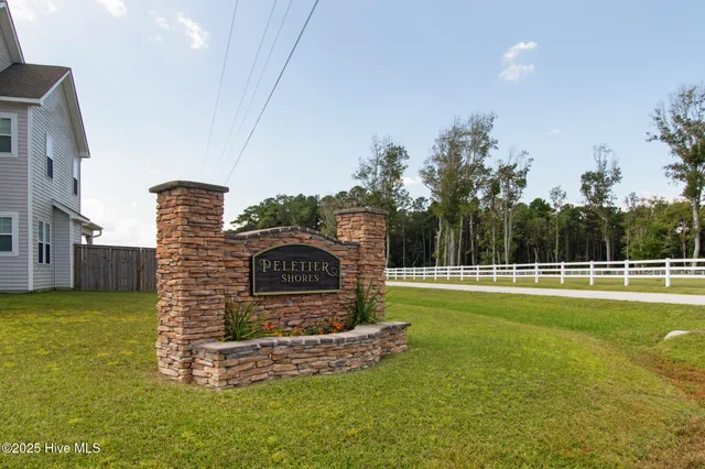 $435,000 | 107 Peletier Shores Drive, Peletier, NC 28584