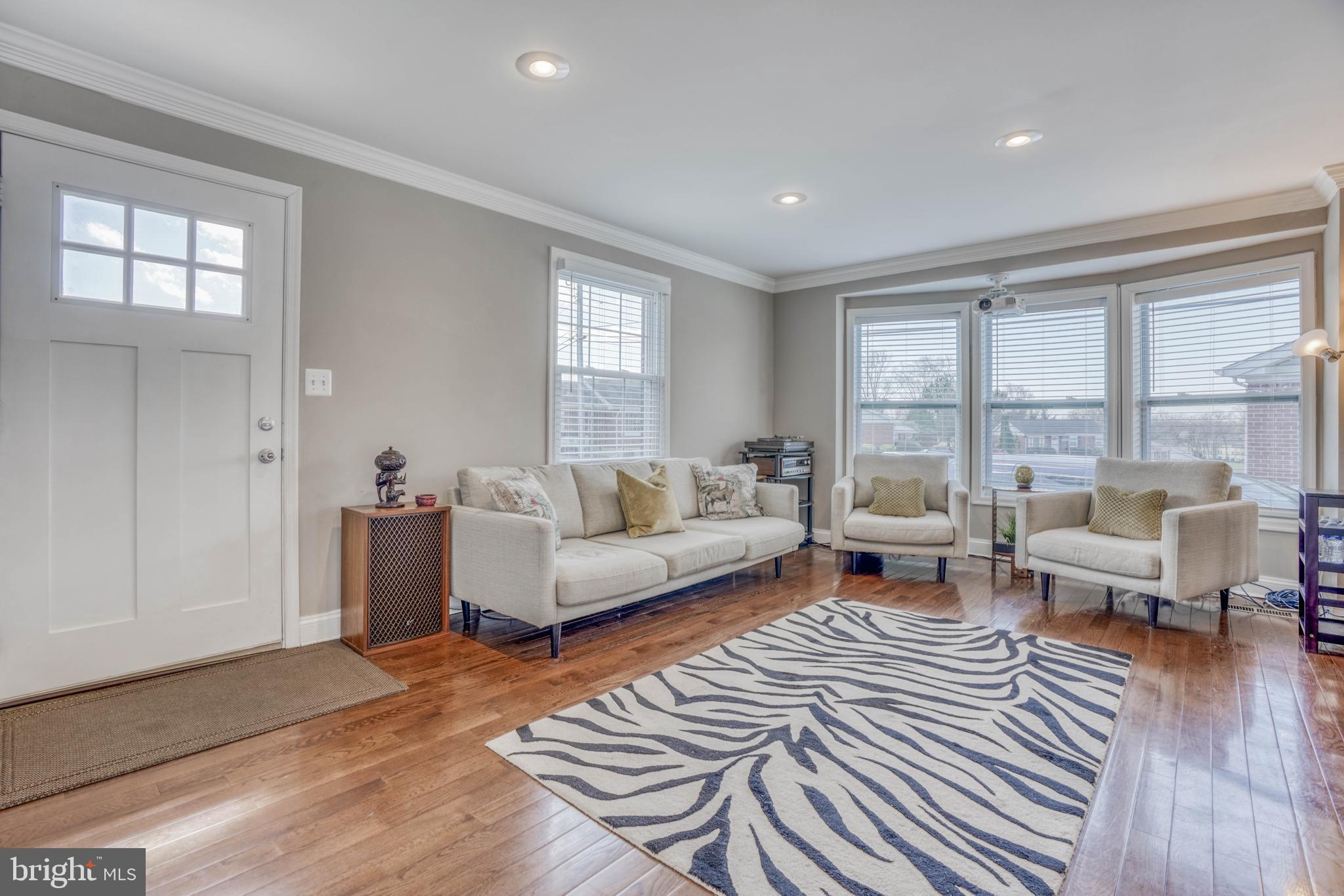 2312 Weathervane Road Baltimore, MD 21234 - Photo 4 of 50 Gallery Image 4