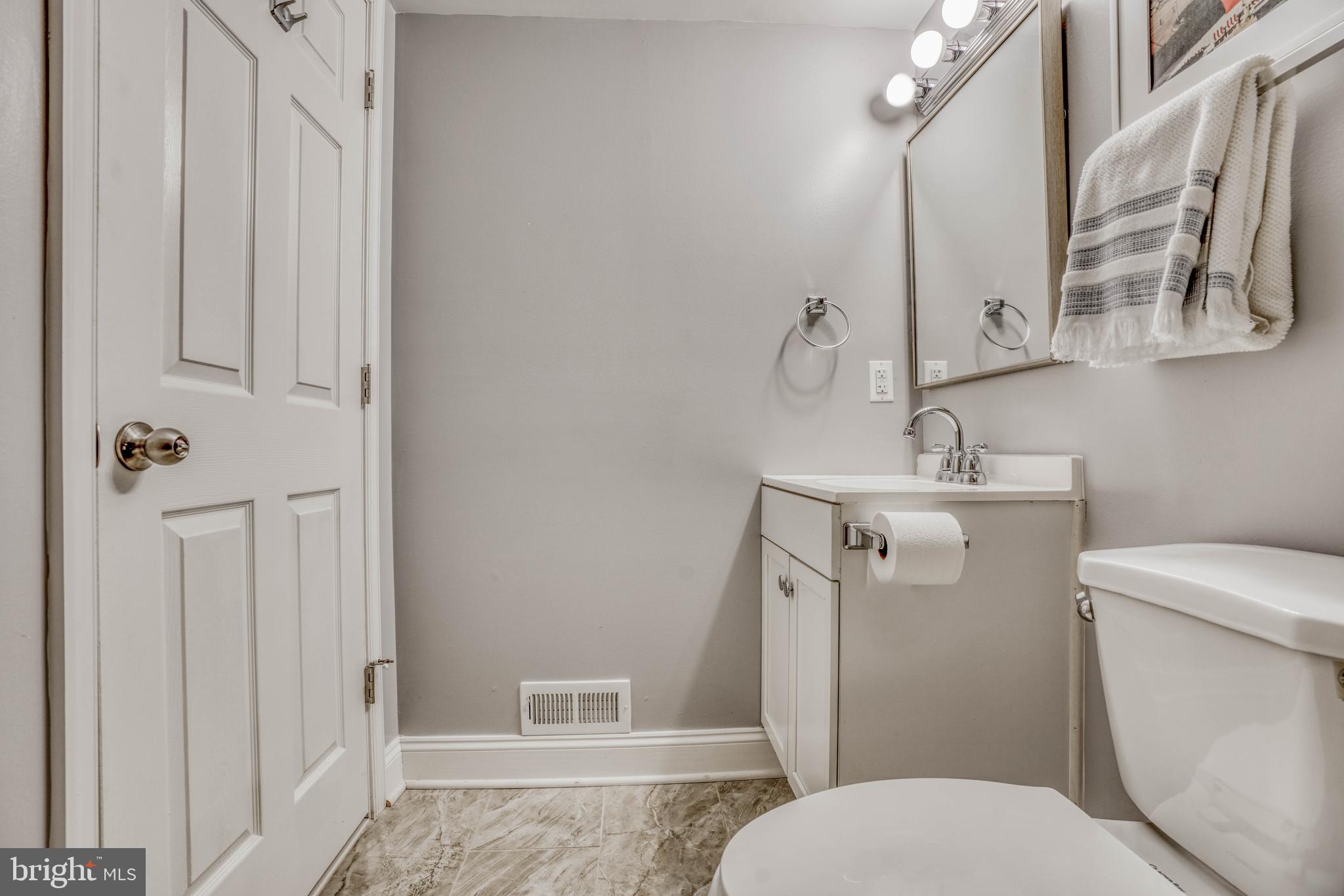 2312 Weathervane Road Baltimore, MD 21234 - Photo 49 of 50 Gallery Image 49