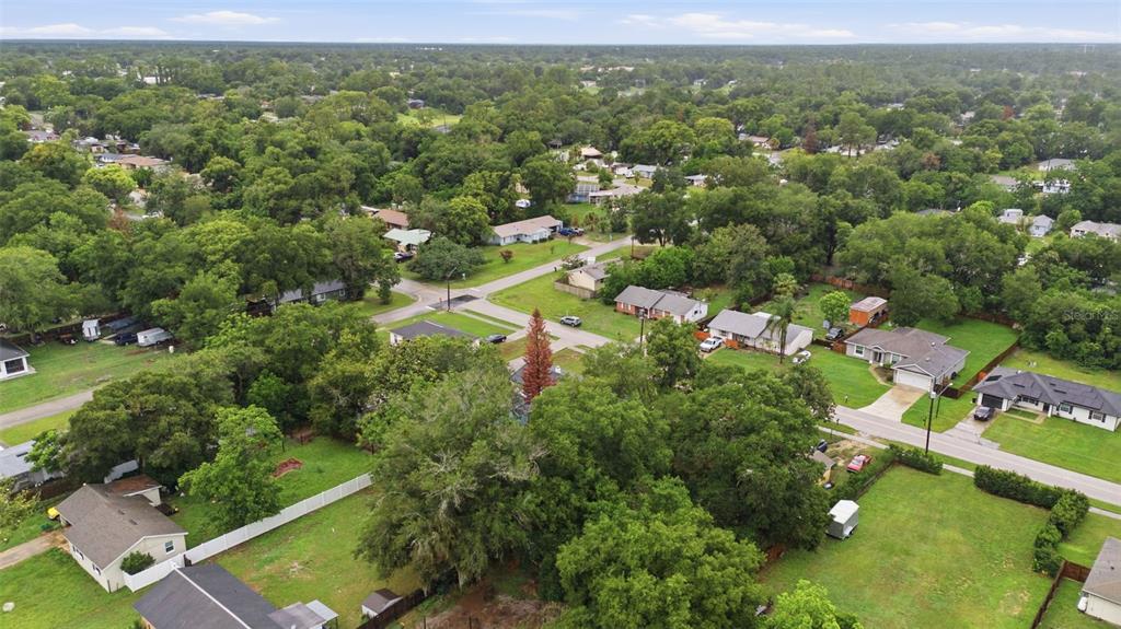 147 Colomba Road DeBary, FL 32713 - Photo 44 of 48