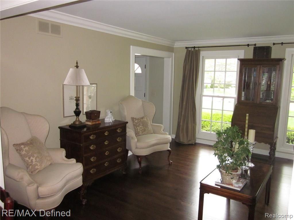 1126 Valley Stream Drive Rochester Hills, MI 48309 - Photo 20 of 37