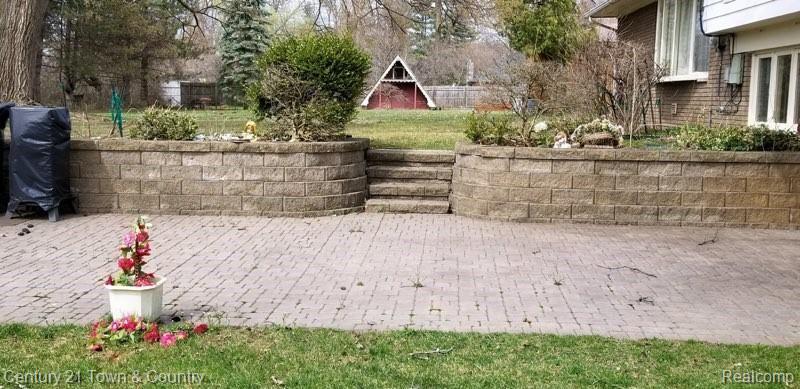 20929 Stahelin Road Southfield, MI 48075 - Photo 30 of 34 20190413_ (8).jpg