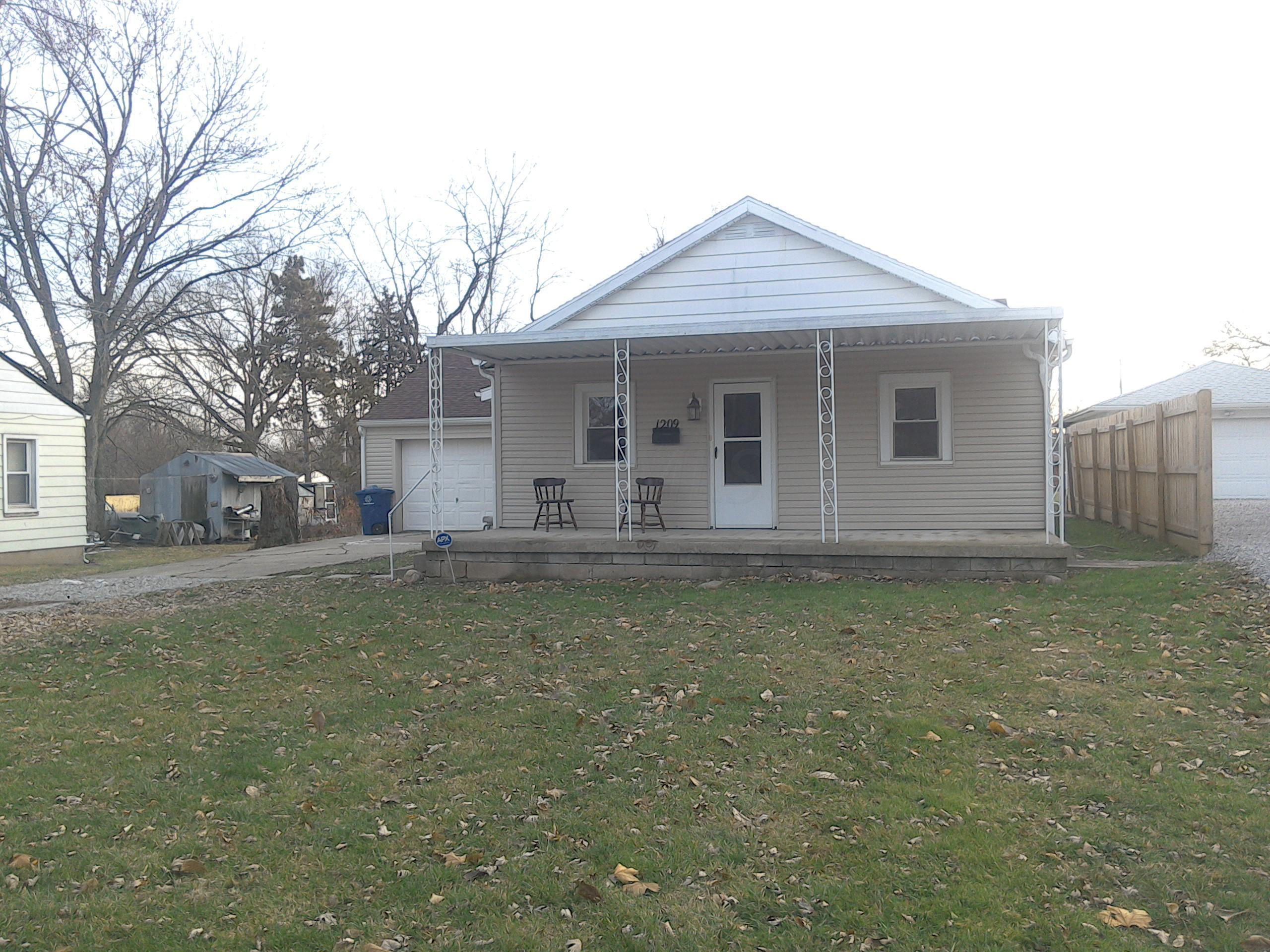 1209 Evergreen Road Columbus, OH 43207 - Photo 4 of 14 Gallery Image 4