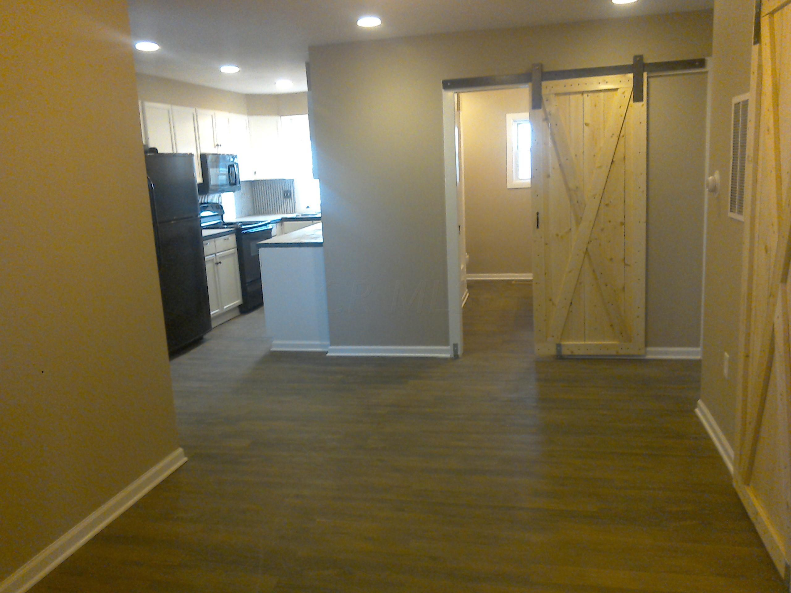 1209 Evergreen Road Columbus, OH 43207 - Photo 10 of 14 Gallery Image 10