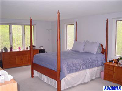 2320 Springmill Road Fort Wayne, IN 46845 - Photo 6 of 11