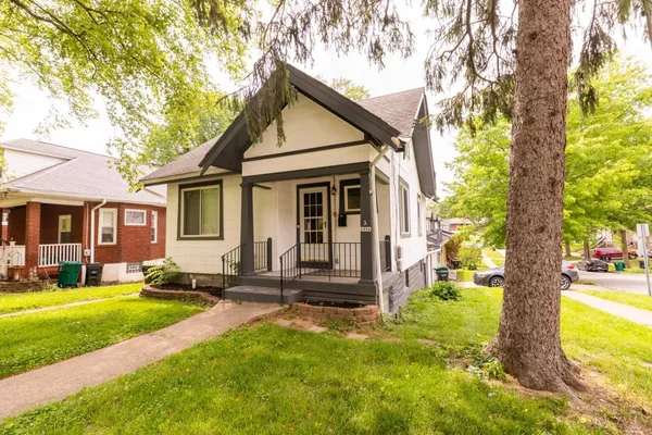 $1,700 | 1031 Schiff Avenue, Unit 1, Cincinnati, OH 45205