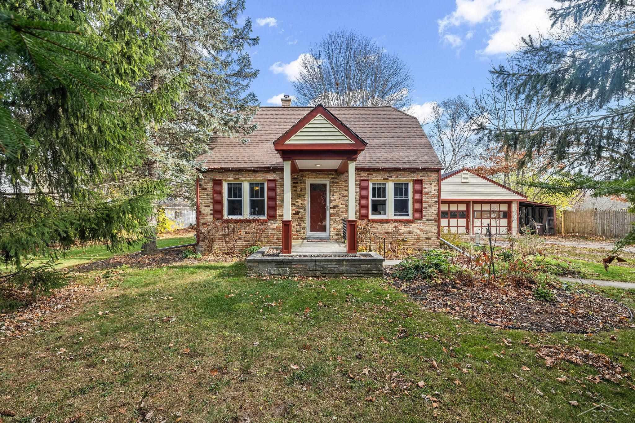 305 Adams Road Saginaw, MI 48609 - Photo 1 of 47 305 Adams Road