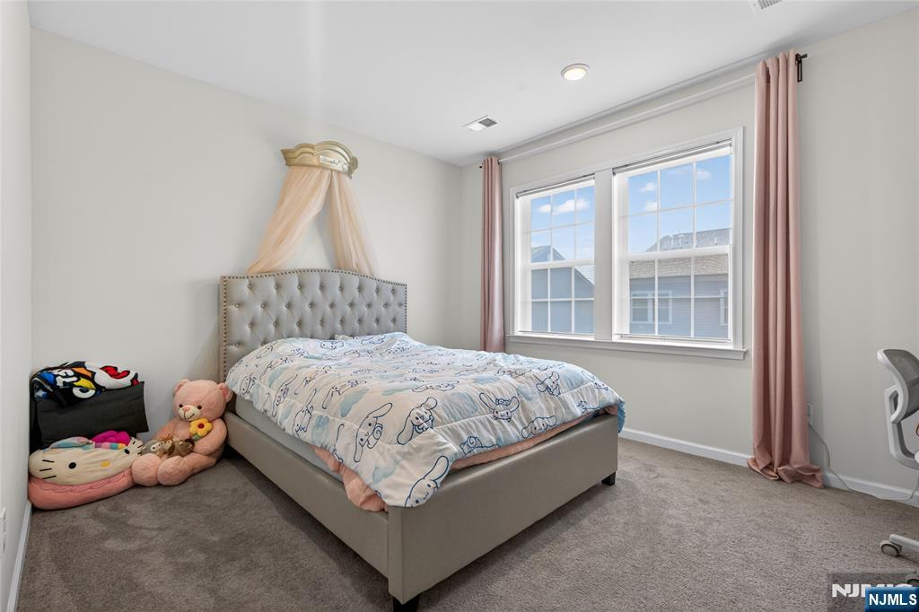 29 Arnold Drive Wood-Ridge, NJ 07075 - Photo 14 of 28