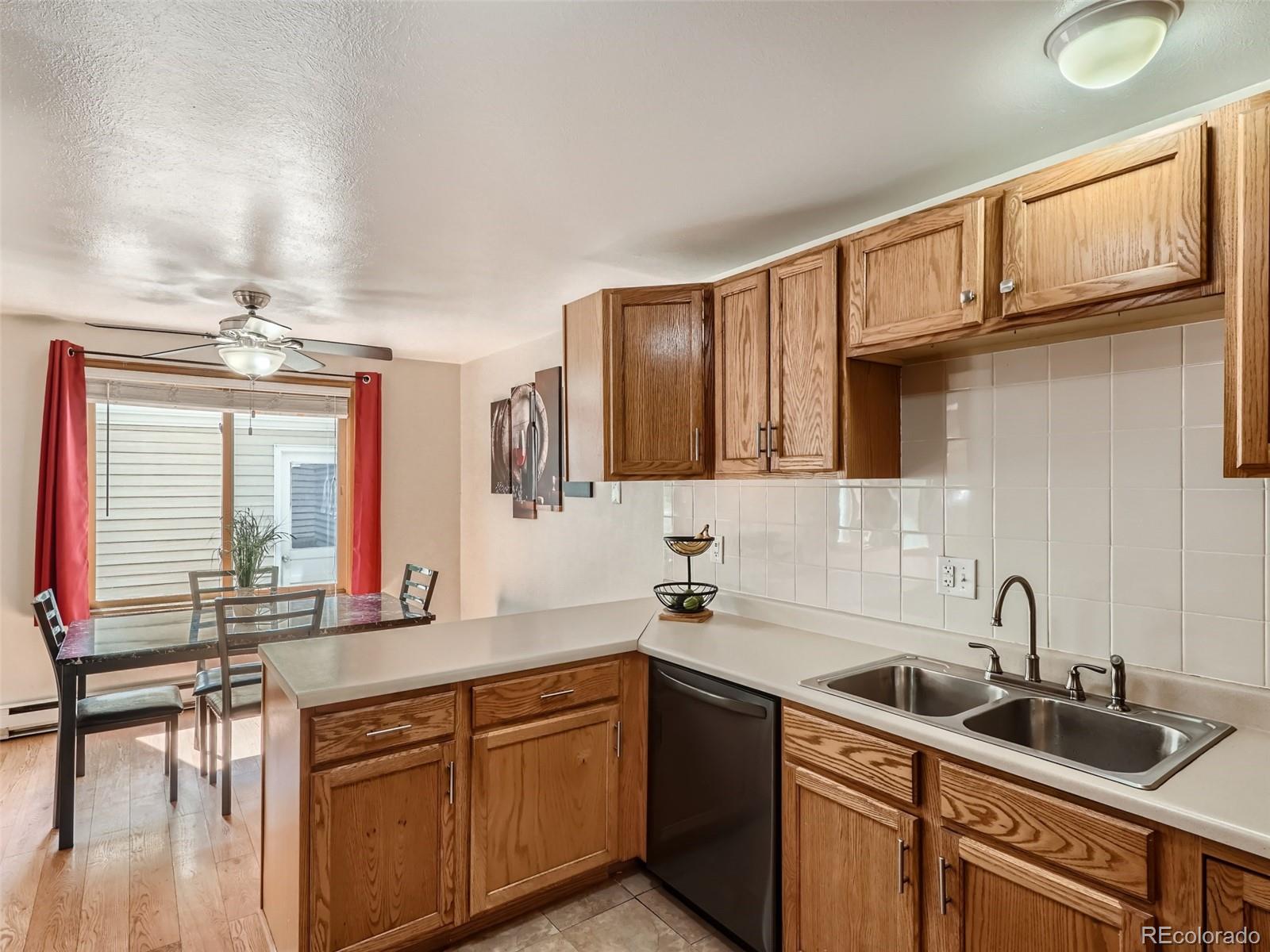 11868 Jackson Circle Thornton, CO 80233 - Photo 9 of 28