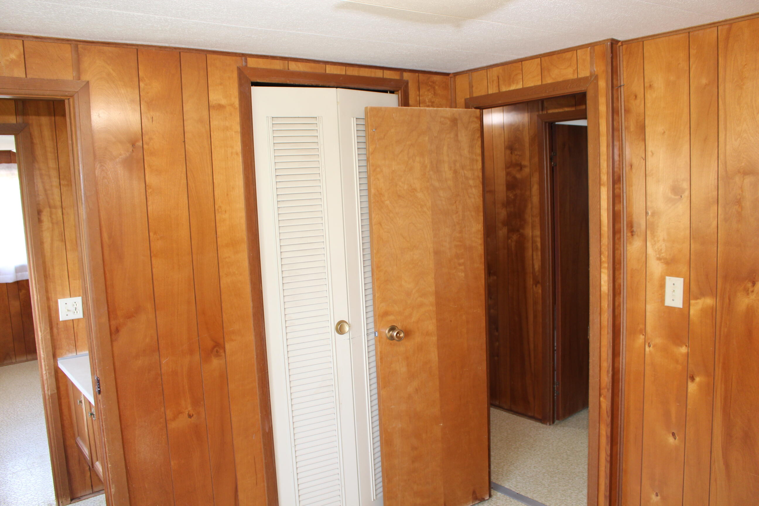 2786 Dinius Road Tecumseh, MI 49286 - Photo 35 of 49 IMG_0898