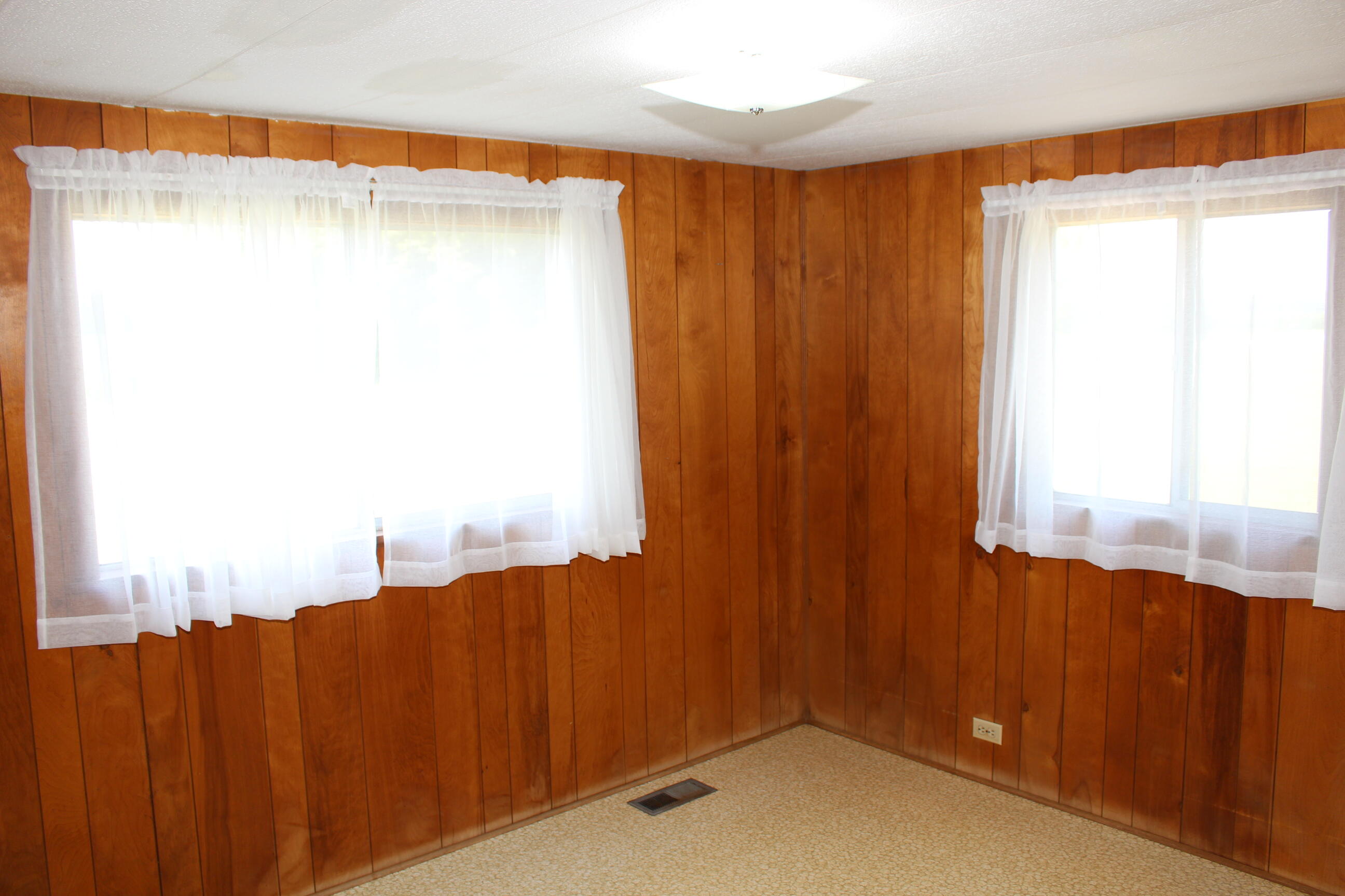 2786 Dinius Road Tecumseh, MI 49286 - Photo 41 of 49 IMG_0904