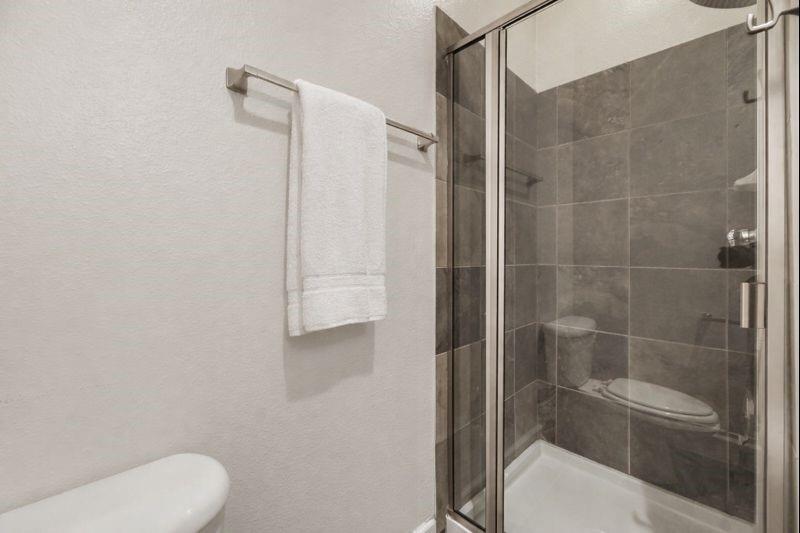 2403 Wild Cherry Way Dallas, TX 75206 - Photo 11 of 18