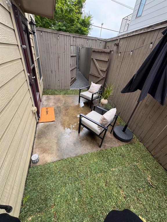 2403 Wild Cherry Way Dallas, TX 75206 - Photo 15 of 18 Small yard, and seperate gravel dog run.