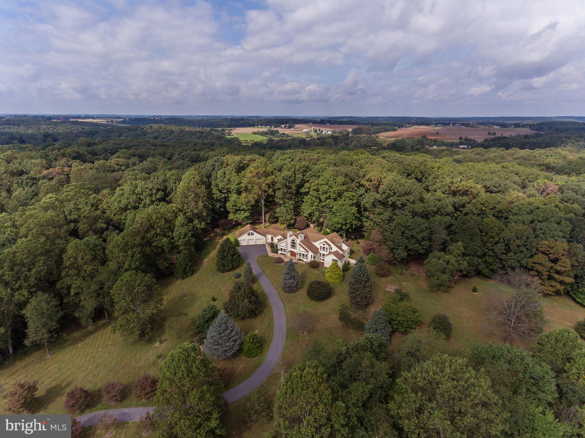 16524 York Road Monkton, MD 21111 - Photo 1 of 33 an aerial view of a houses with a yard