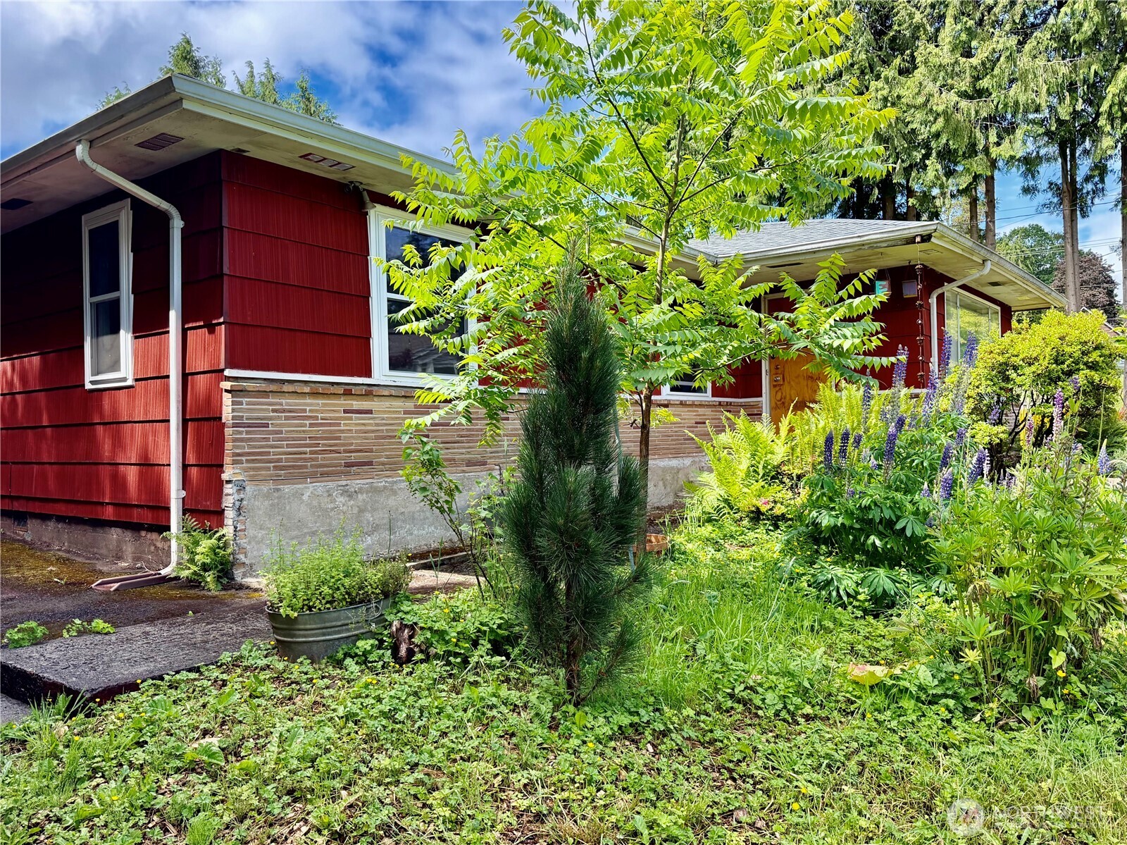708 Olson Road Longview, WA 98632 - Photo 1 of 33