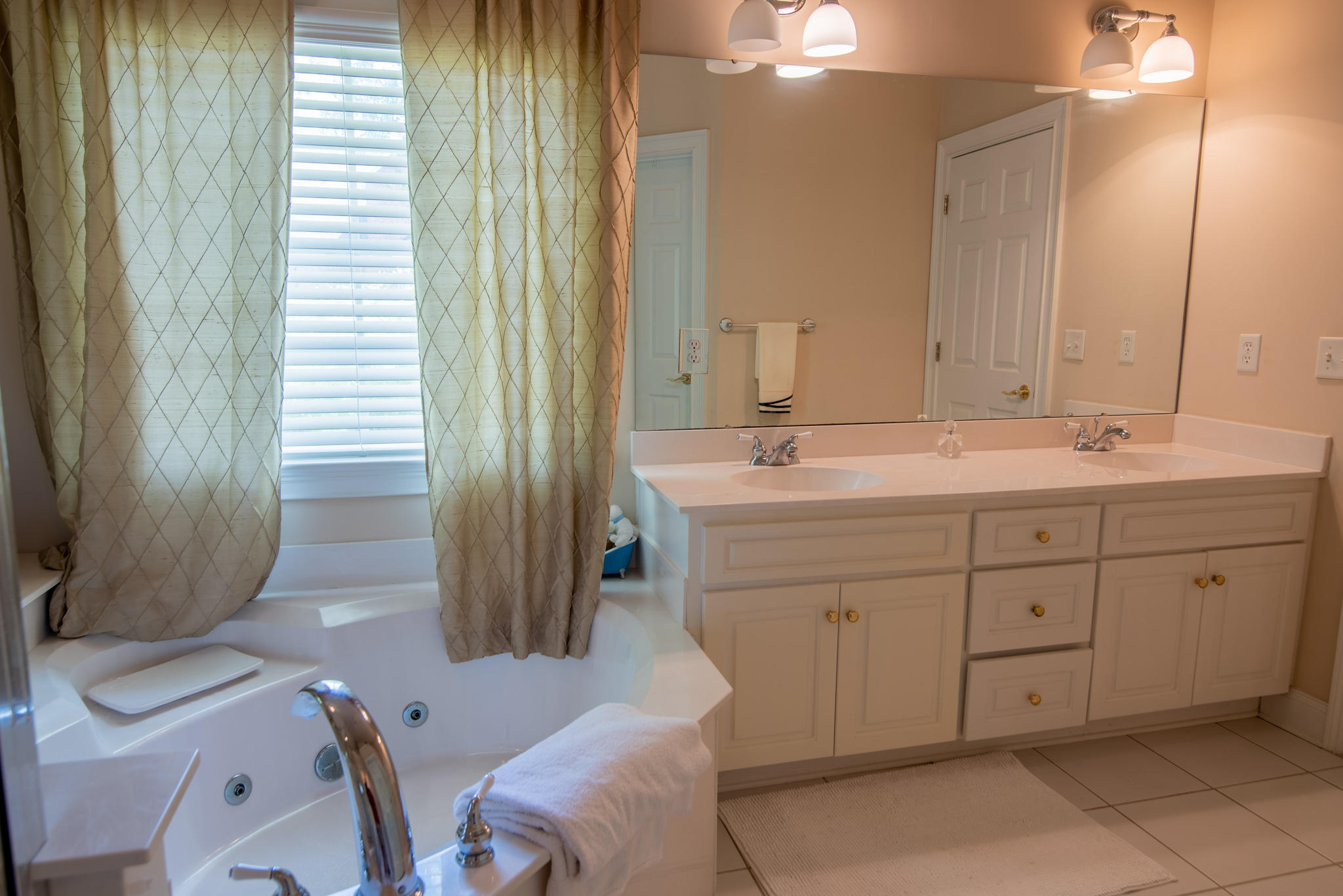 170 Scalybark Road Summerville, SC 29485 - Photo 41 of 68 170 Scalybark 20