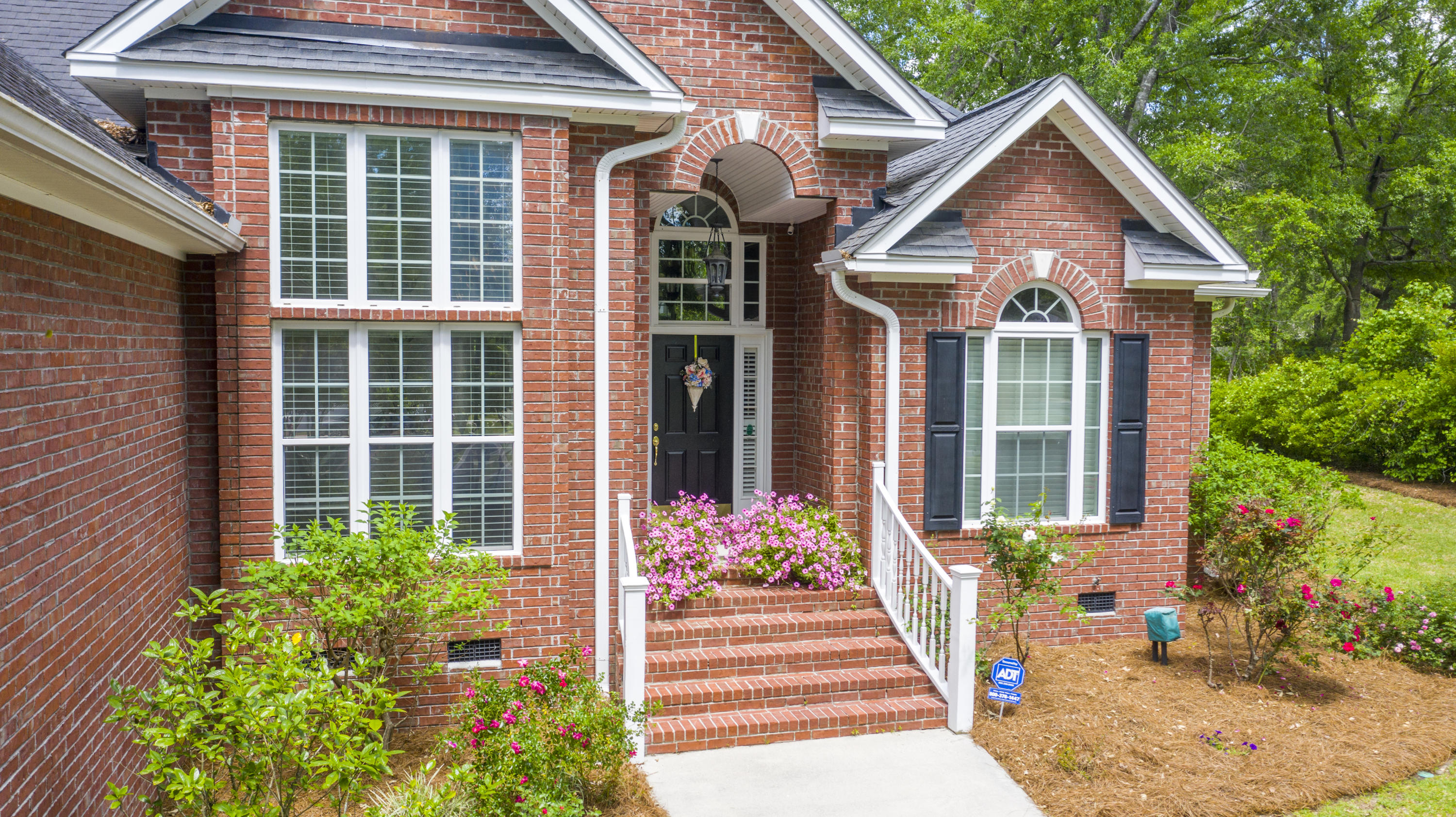 170 Scalybark Road Summerville, SC 29485 - Photo 60 of 68 170 Scalybark drone 2