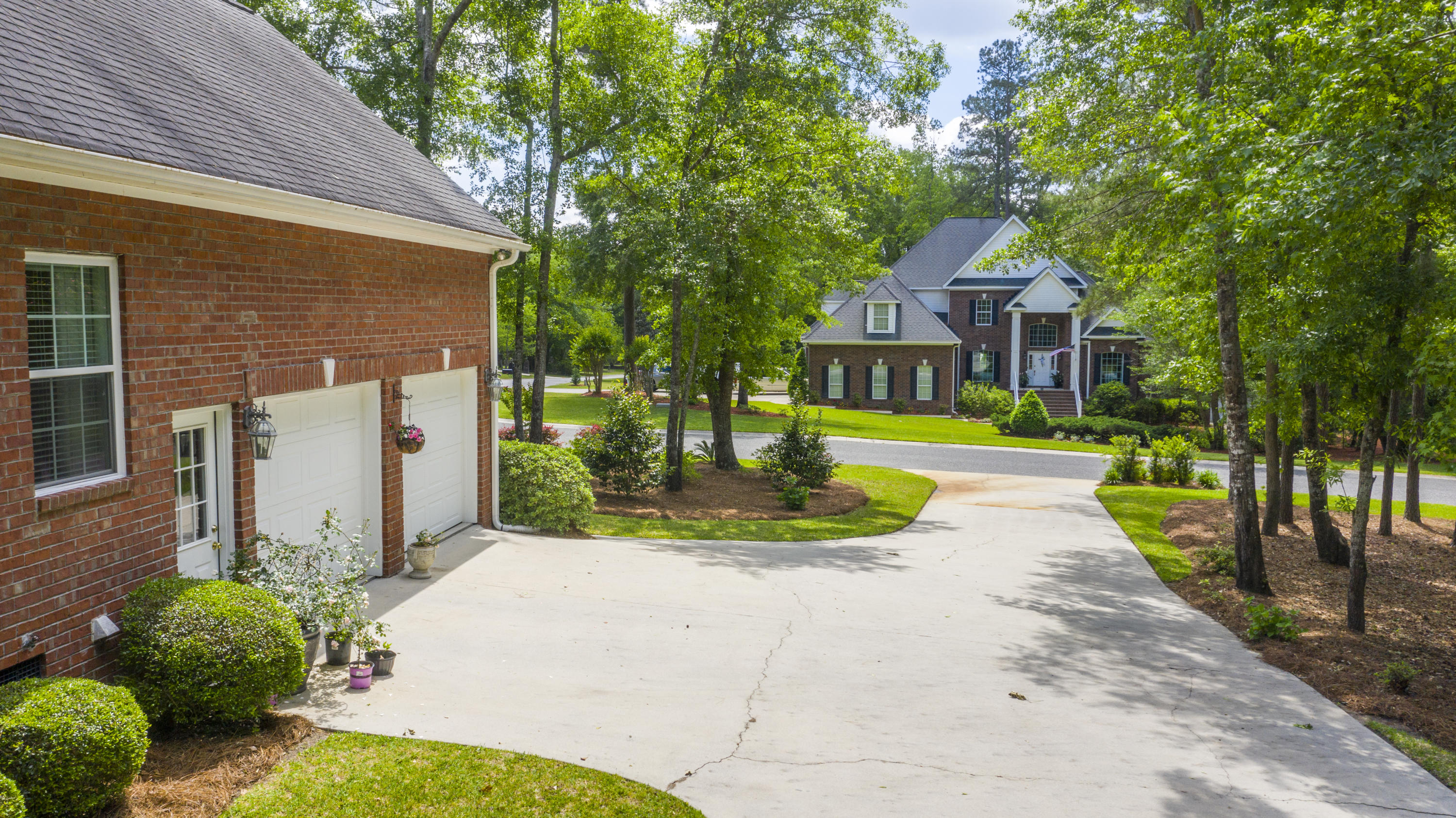 170 Scalybark Road Summerville, SC 29485 - Photo 64 of 68 170 Scalybark drone 13
