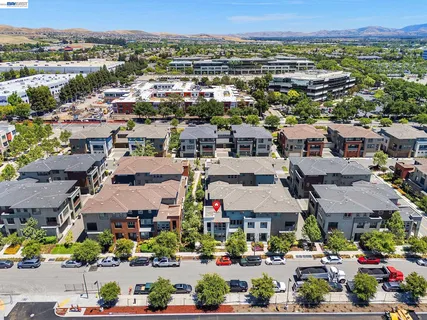 $949,000 | 5810 Midnight Place, Unit D, Dublin, CA 94568