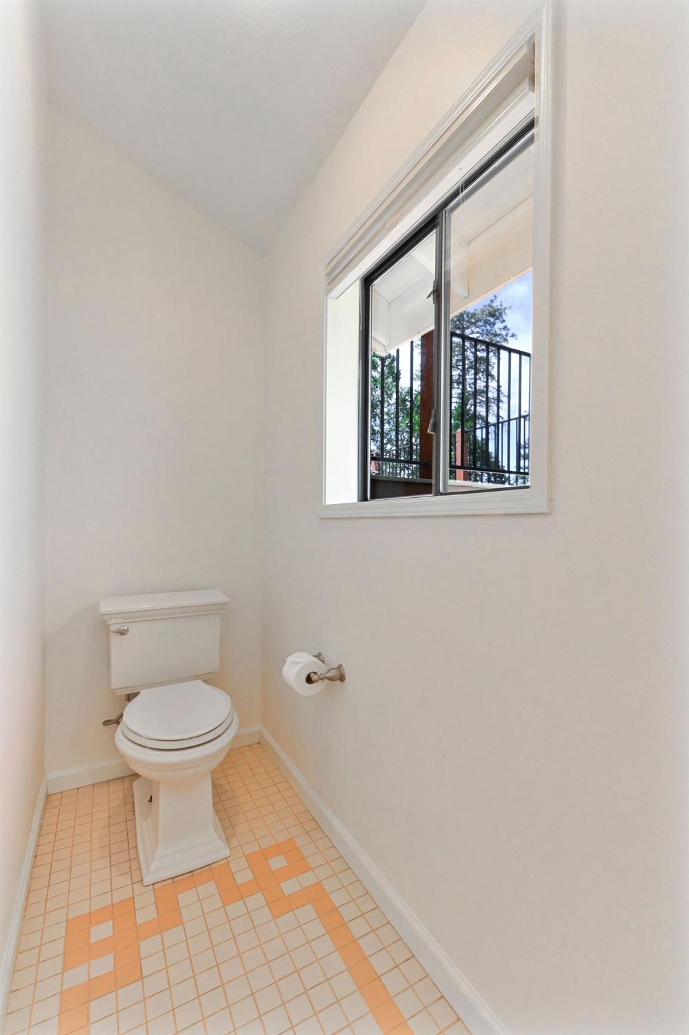 472 Redbud Court Murphys, CA 95247 - Photo 40 of 91