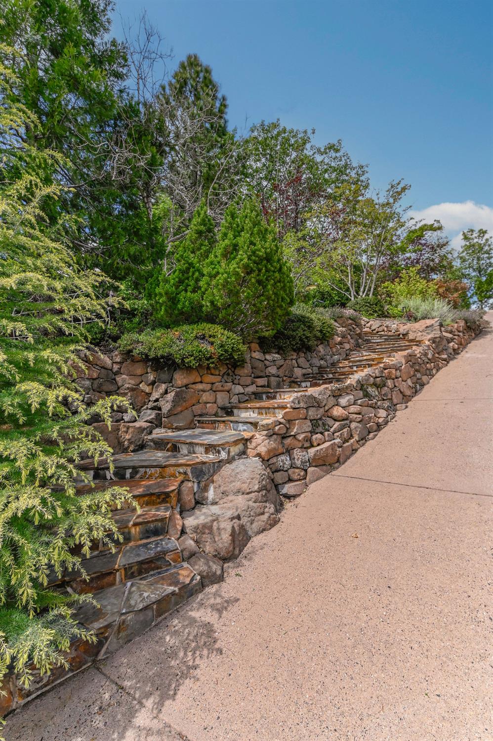 472 Redbud Court Murphys, CA 95247 - Photo 82 of 91