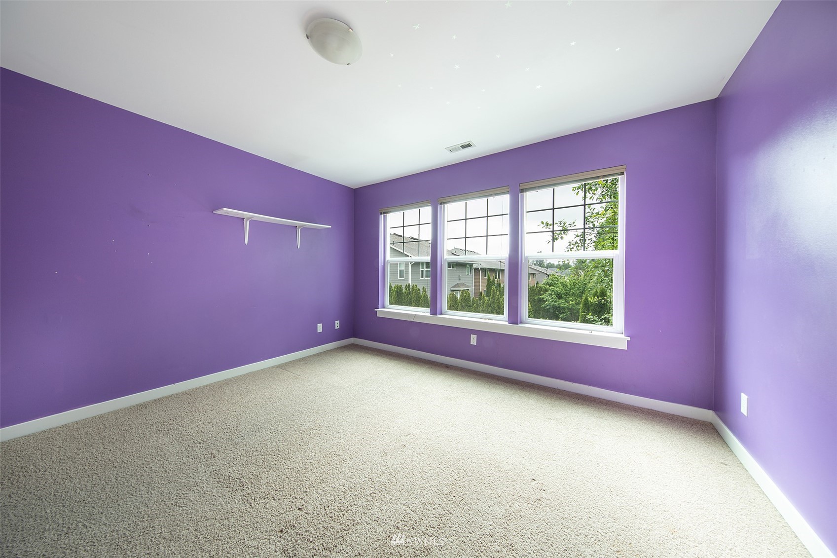 5271 Northeast 7th Place Renton, WA 98059 - Photo 27 of 38 Gallery Image 27