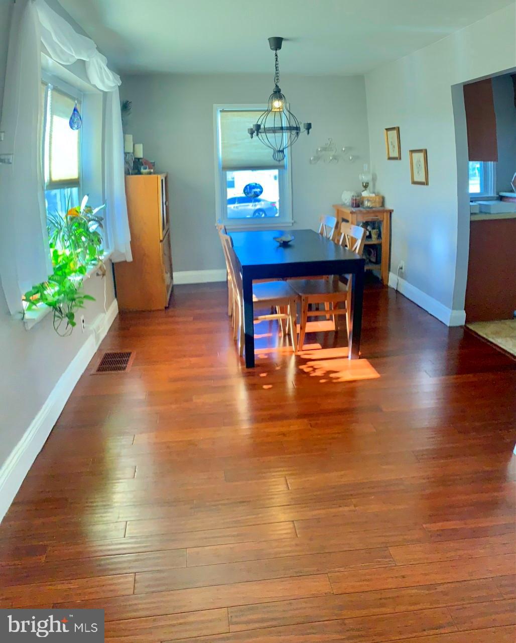 413 North Warminster Road Hatboro, PA 19040 - Photo 7 of 17 Gallery Image 7