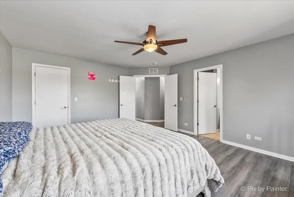 $2,700 | 3302 Bromley Lane, Aurora, IL 60502