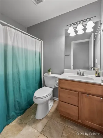 $2,700 | 3302 Bromley Lane, Aurora, IL 60502