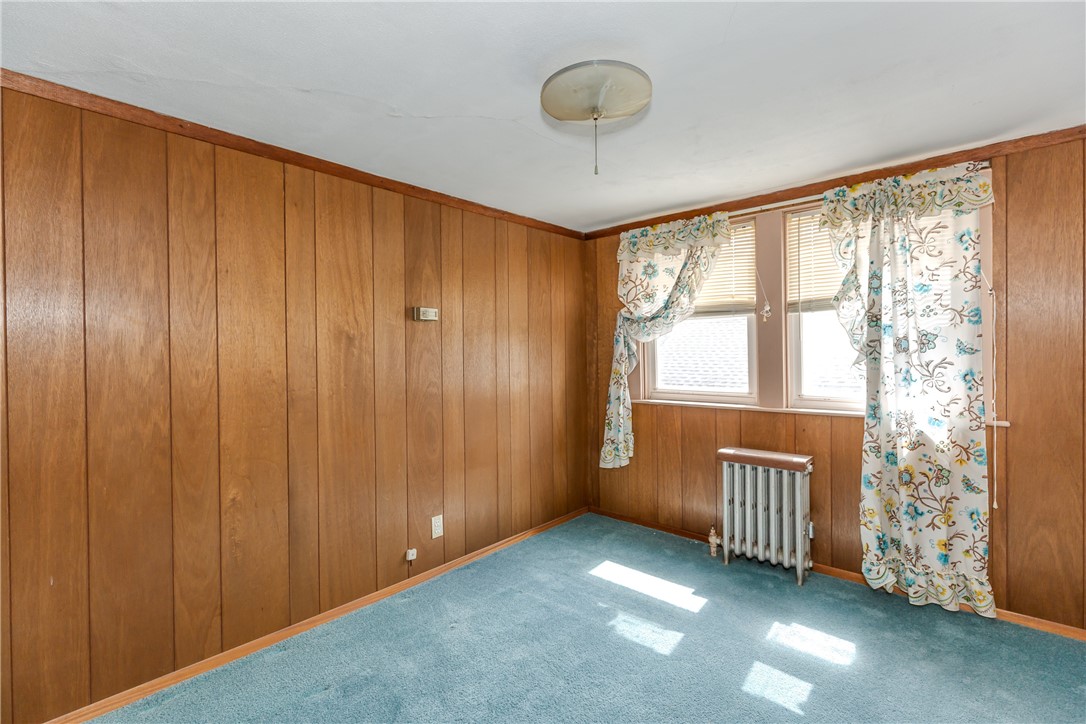 190 Wendell Road Warwick, RI 02888 - Photo 18 of 24 Sitting room leading to bedroom 3
